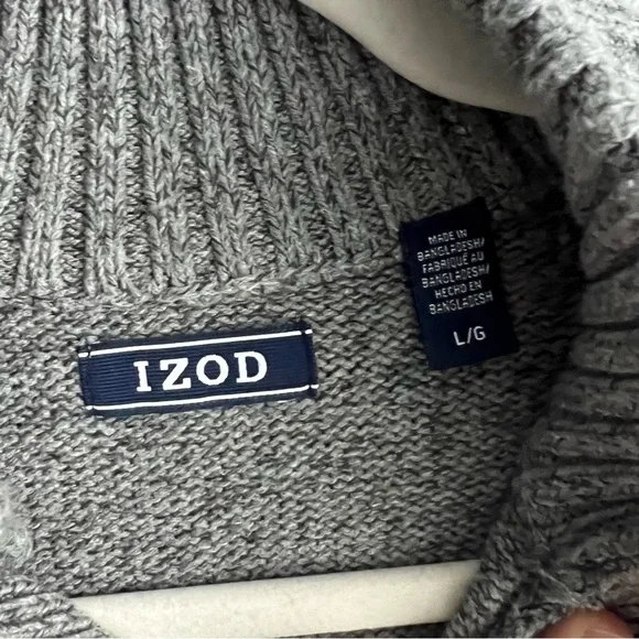 Izod Gray Sweater - Picture 4 of 5